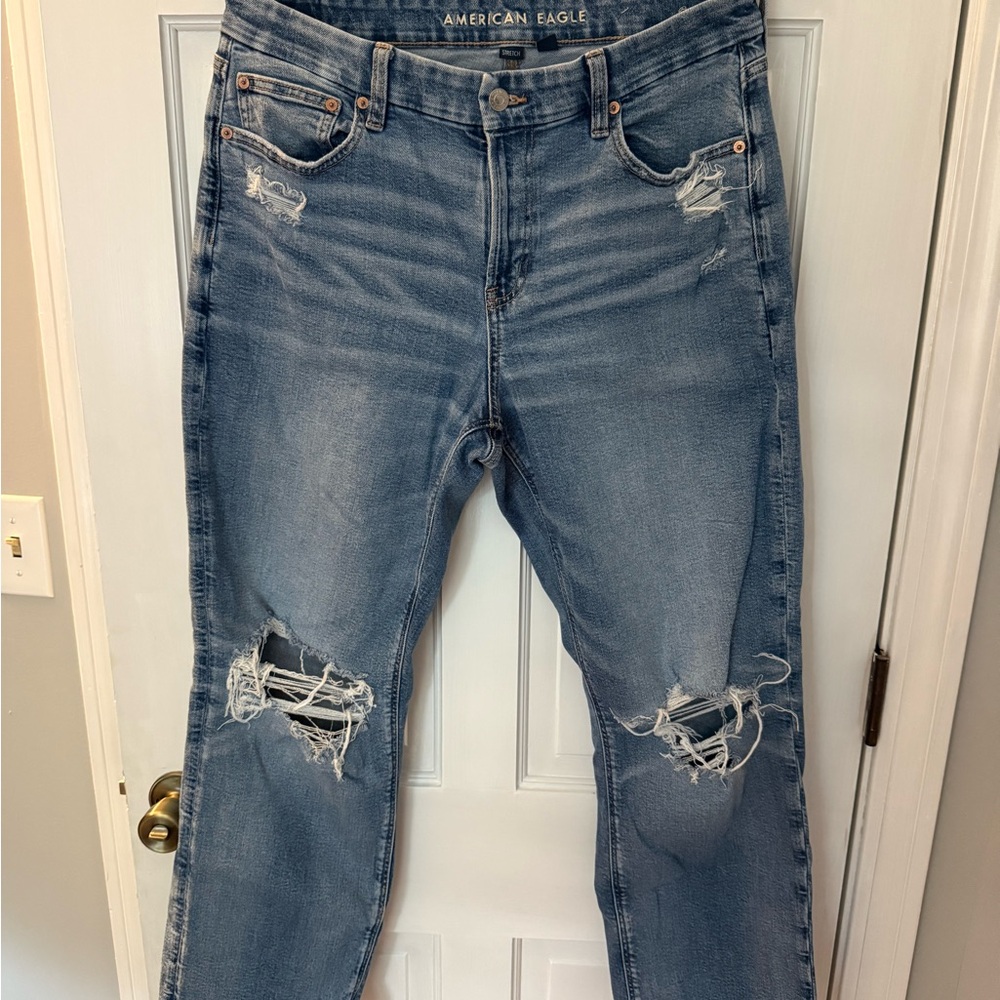 American Eagle Outfitters Women's Light Blue Distressed Boyfriend Jeans